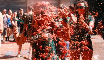 Do we love tomatoes?! – La Tomatina 2014